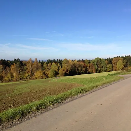 Gemuetliches In Sebnitz Dom wakacyjny *