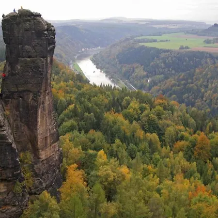 Holiday Home Right In The Heart Saxon Switzerland Feriehus
